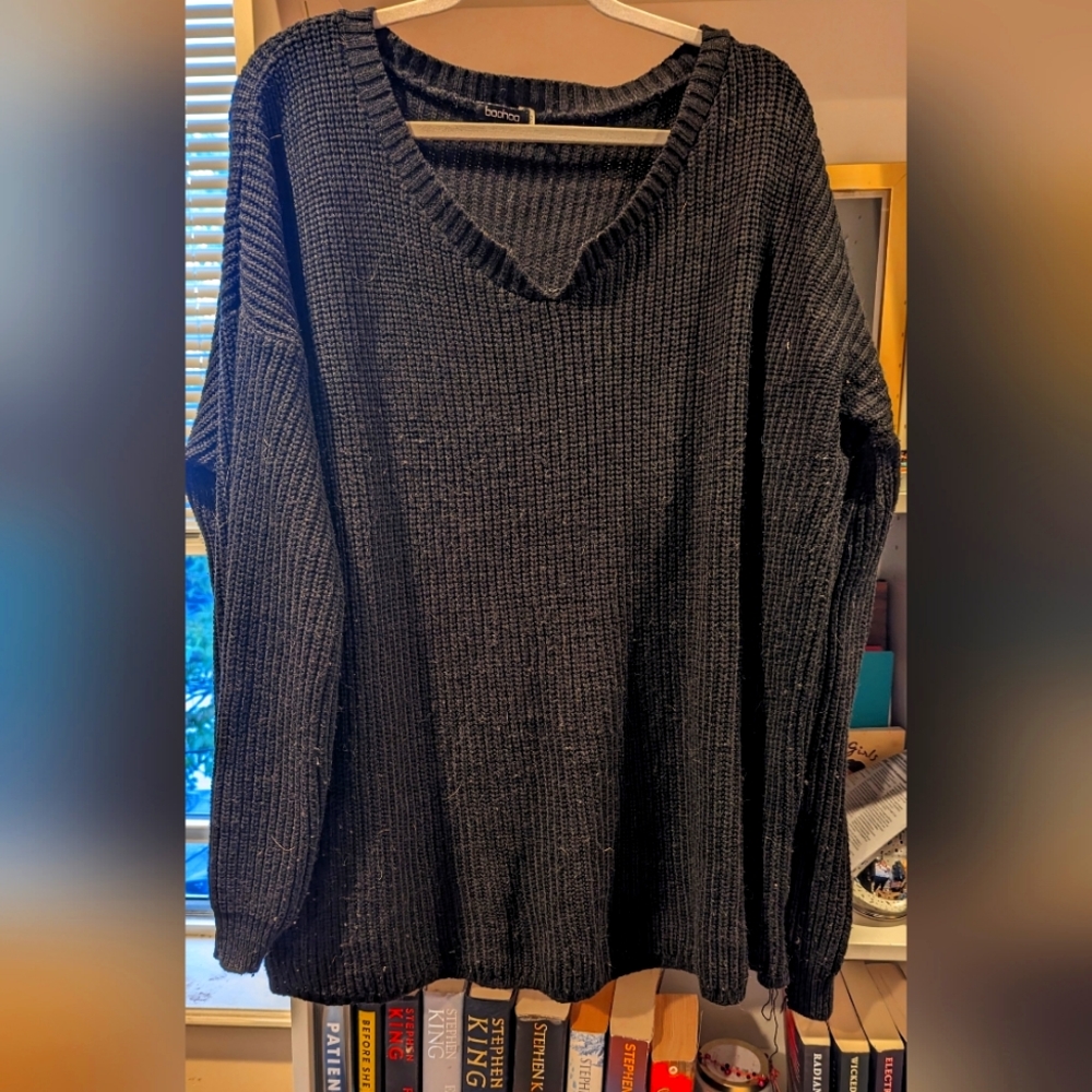 Boohoo black knit sweater